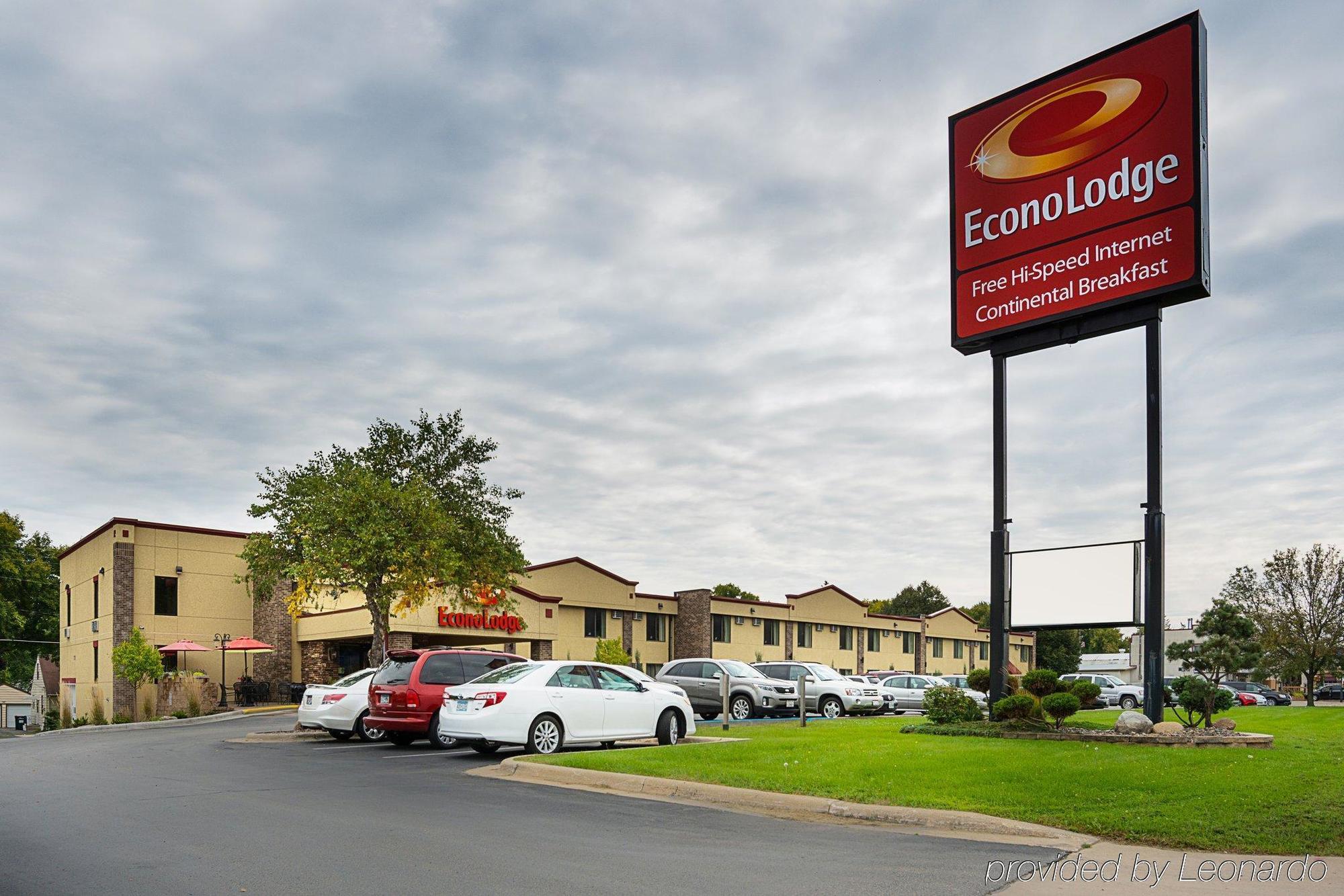 Econo Lodge Mayo Clinic Area Rochester Luaran gambar