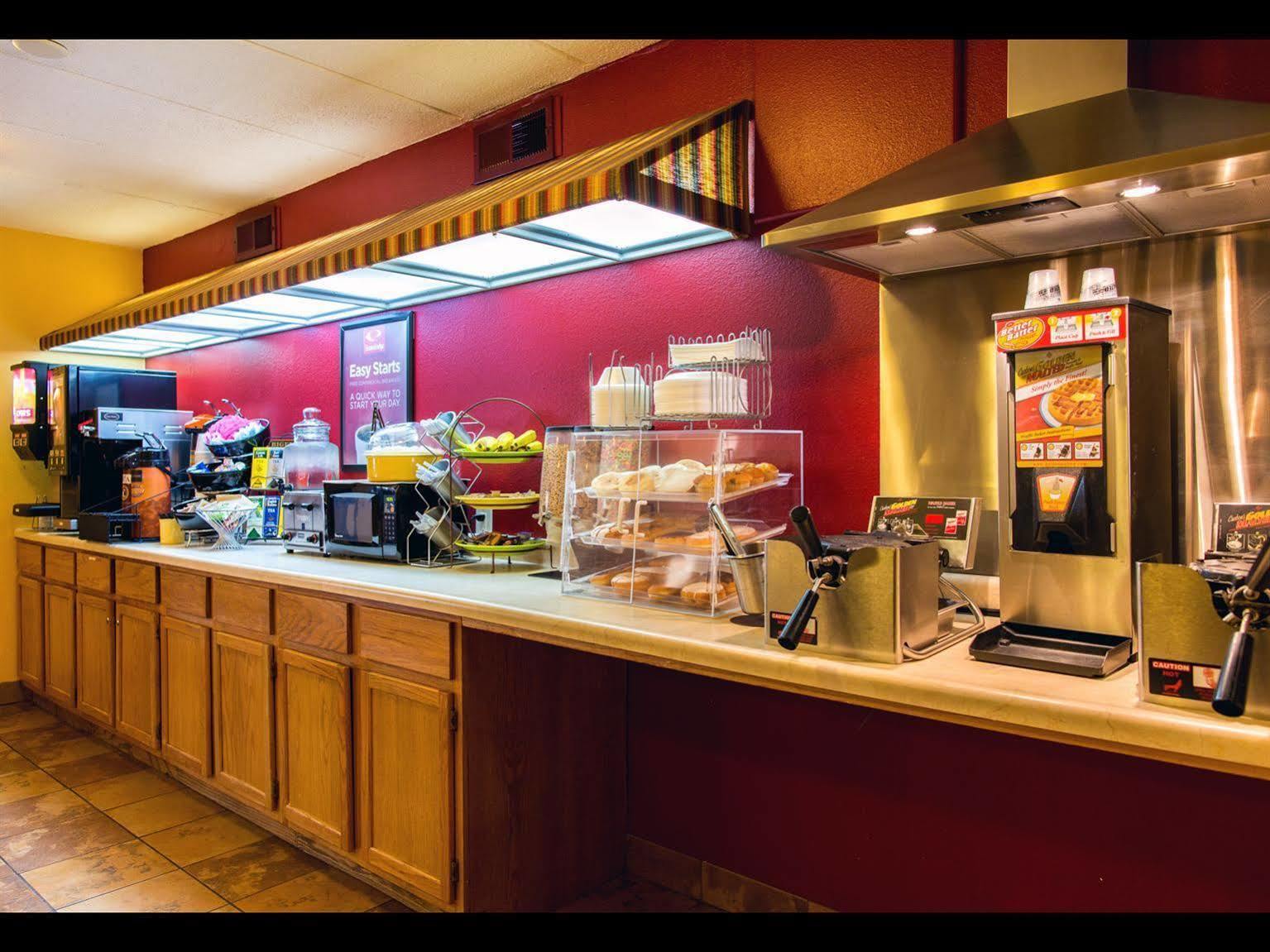 Econo Lodge Mayo Clinic Area Rochester Luaran gambar